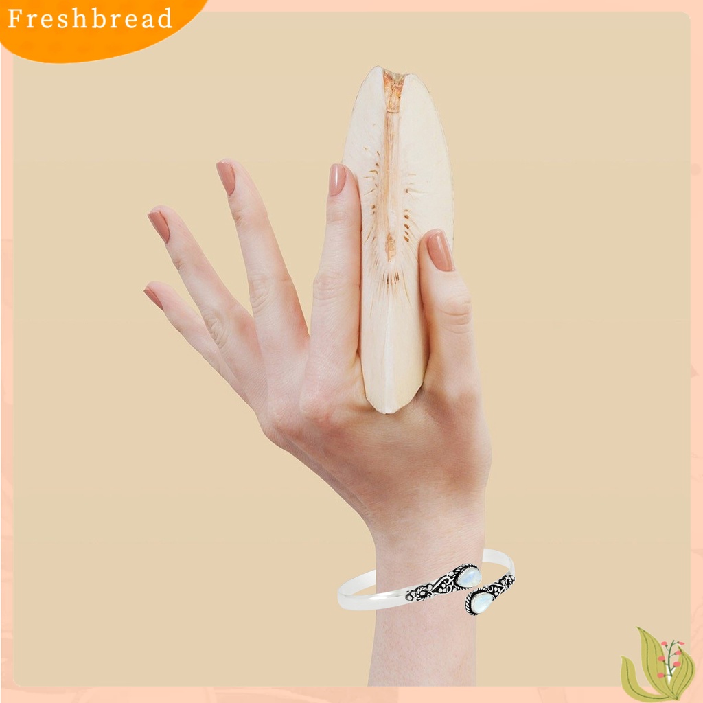 &lt; Freshbread &gt; Gelang Pergelangan Tangan Buatan Tangan Pembukaan Adjustable Retro Tetesan Air Berbentuk Dekorasi Hias Kepribadian Faux Moonstone Turquoise Cuff Bangle Perhiasan Aksesori