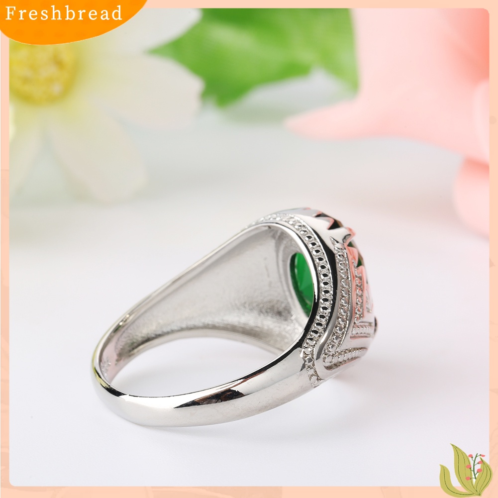 &lt; Freshbread &gt; Fashion Keren Oval Zamrud Hijau Berlian Imitasi Paduan Jari Cincin Pria Perhiasan Hadiah