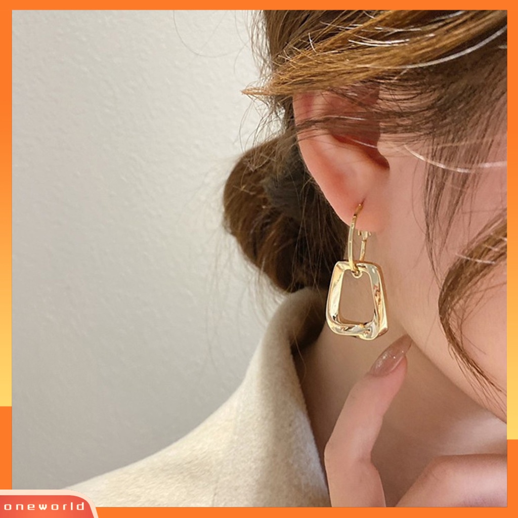 [OWR] 1pasang Liontin Anting Berongga Geometri Pendant High Gloss Menawan Mewah Telinga Ornamen Colorfast Segi Empat Hoop Earrings Perhiasan Aksesori