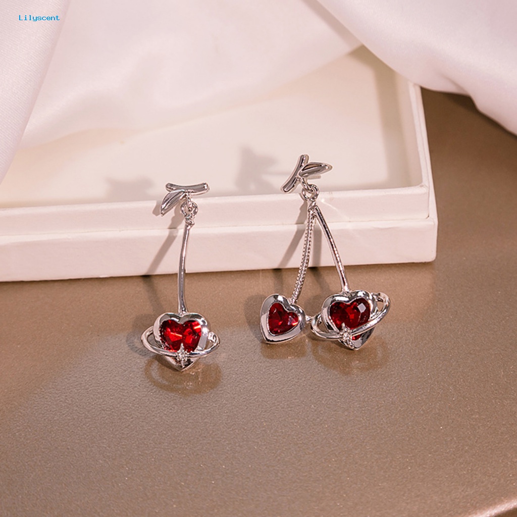 Lilyscent 1pasang Stud Desain Kait Anting Aksesoris Fashion Chic Cinta Hati Merah Berlian Imitasi Kait Anting All-match