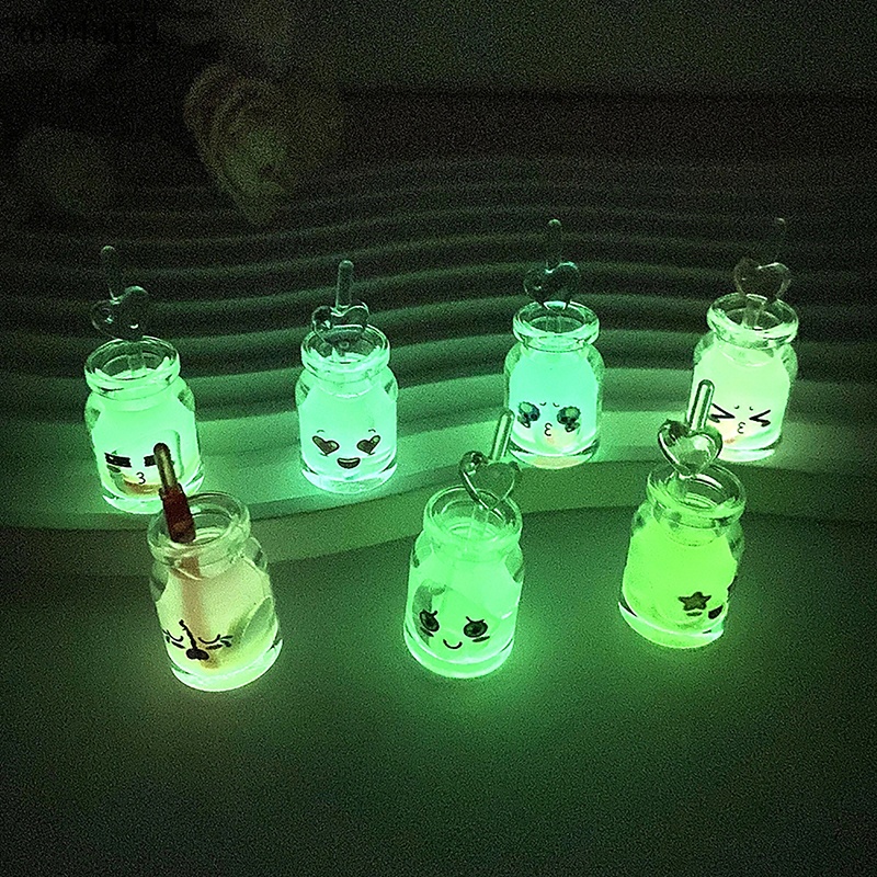 Xo 2Pcs Luminous Emoji Juice Cup Ornamen Mini Color Drink Cup Micro Landscape Dekorasi Rumah Boneka Miniatur Mainan OL