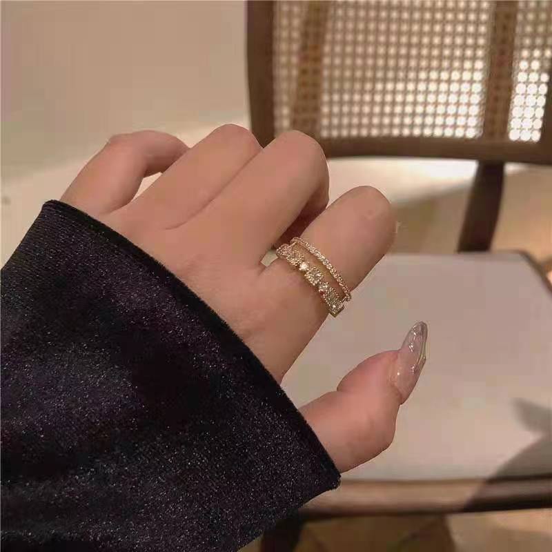 Korea Dongdaemun Cahaya Mewah Penuh Berlian Zirkon Cincin Perempuan Niche Indah High-End Jari Telunjuk Cincin All-Ma