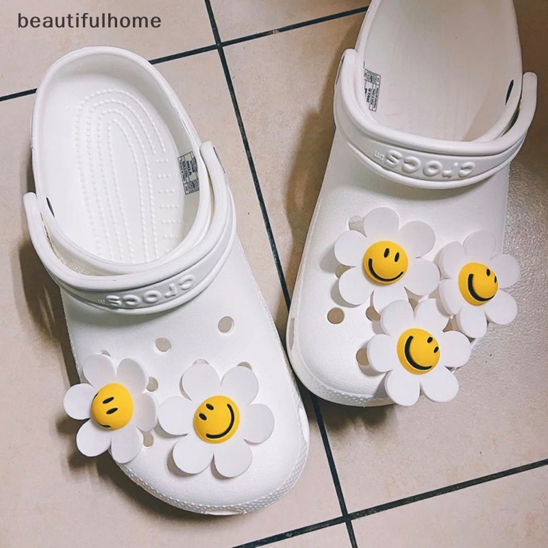 {Cantikrumah} Tombol Sepatu Daisy Smiley Bunga Matahari Gesper Sepatu Gelang Aksesoris Pesona Sepatu.