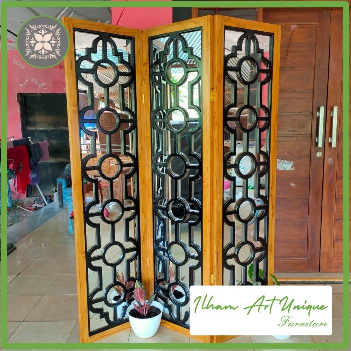 penyekat ruangan cermin furniture jepara