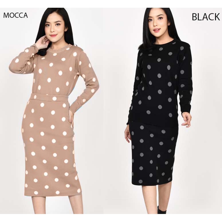 Set dress polkadot (atasan dan rok dijual terpisah) bisa dijadikan set dress