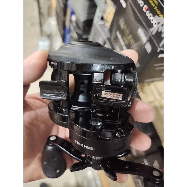 Reel BC Abu Garcia Revo 04 Type X HS L