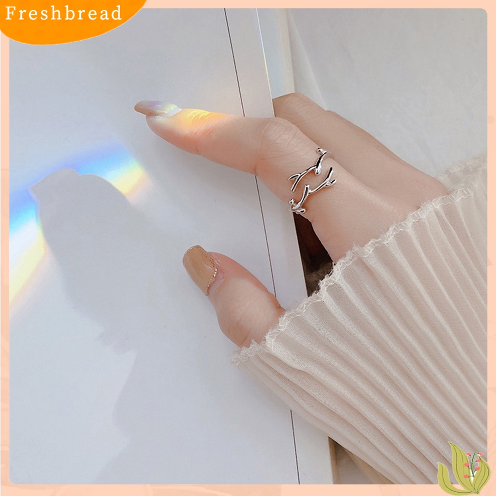&lt; Freshbread &gt; Open Ring Adjustable Geometris Electroplating Antler Charming Decoration Tahan Aus Cabang Sederhana Daun Cincin Tipis Aksesori Perhiasan