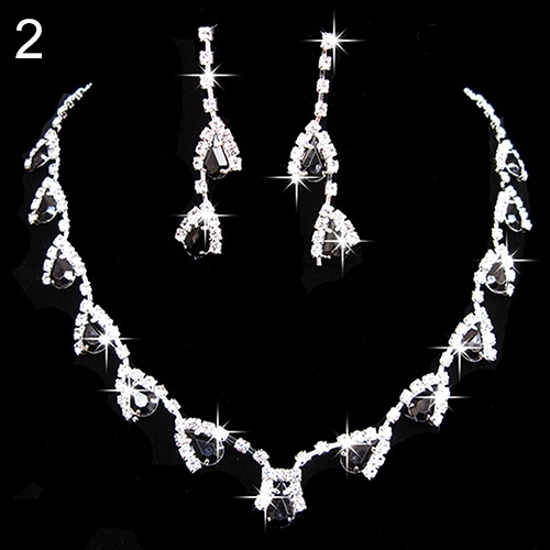 Twowood Wanita Mempesona Cubic Zirconia Kalung Kristal Liontin Anting Set Perhiasan Pengantin