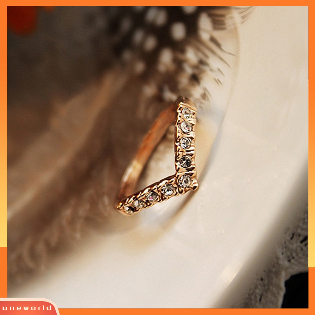 {oneworld} Cincin Bentuk V Wanita Elegan Berlian Imitasi Finger Ring Untuk Pernikahan