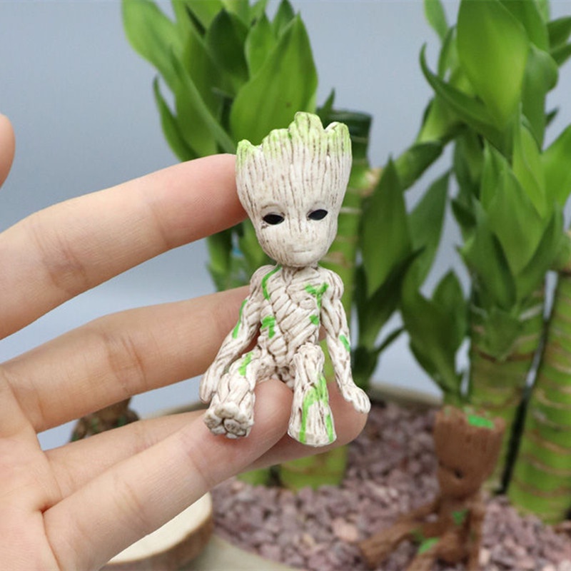 Patung MINI Avengers Groot 6CM Guardians of the Galaxy Treeman Anime Model Figura Dekorasi Mainan Anak Laki Laki Hadiah