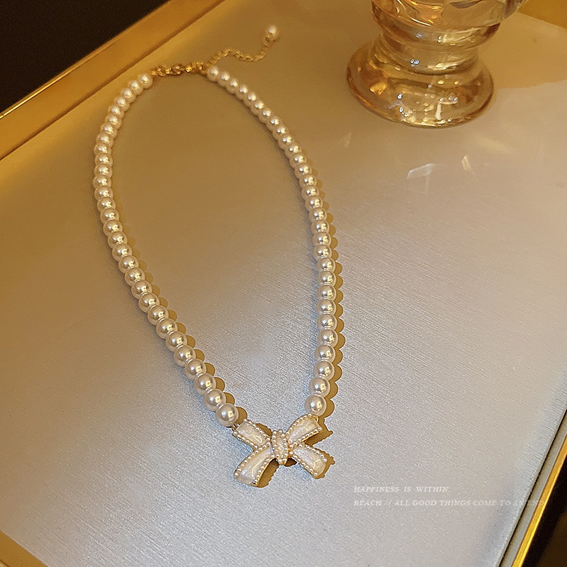 Ay (CN) Kalung Rantai Manik Mutiara Choker Liontin Busur Putih Elegan Untuk Aksesoris Perhiasan Wanita