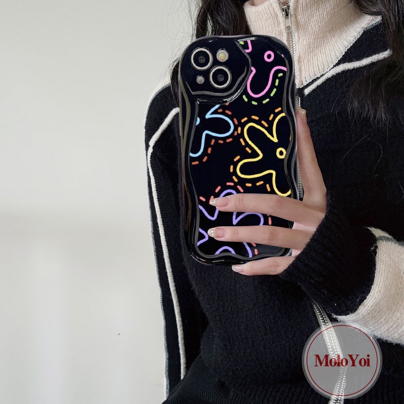 IPHONE Shockproof Glossy Fashion Garis Sederhana Bunga Telepon Case Kompatibel Untuk Iphone14 12 13 Pro Max 11 Pro Max XR X7 8 6s 6 Plus XS Max SE 2020 3D Wavy Curved Edge Soft Flowers Cover