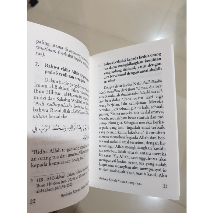 BUKU SAKU CARA BERBAKTI KEPADA KEDUA ORANG TUA YANG SUDAH MENINGGAL