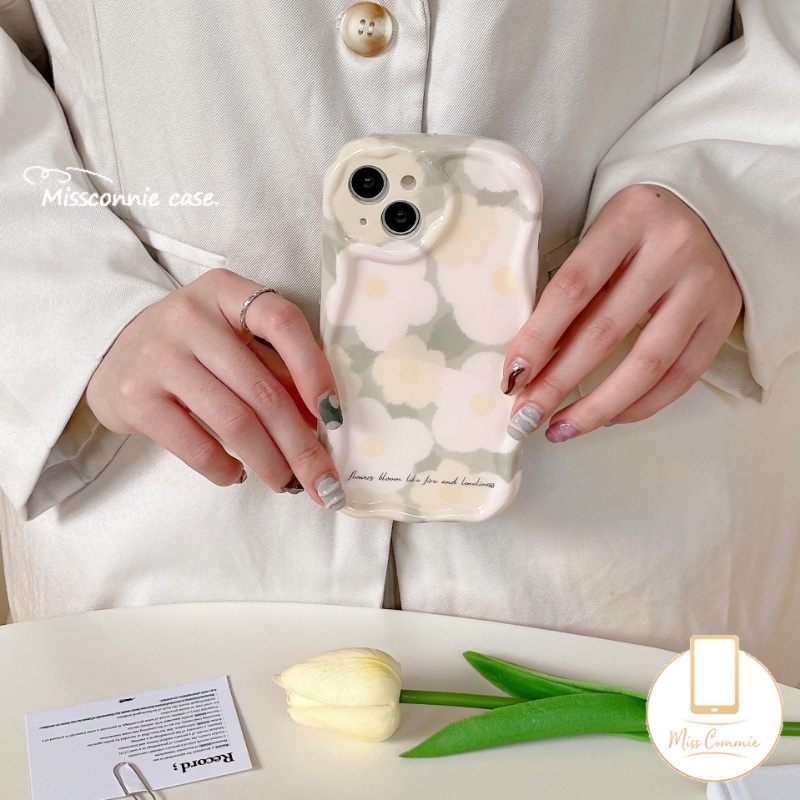 IPHONE Ins Musim Semi Segar Bunga Case Kompatibel Untuk Iphone11 14 12 13 Pro Max 7Plus XR X7 8 6s 6 Plus XS Max SE 2020 3D Bergelombang Tepi Melengkung Shockproof Lembut Mengkilap Penutup Belakang