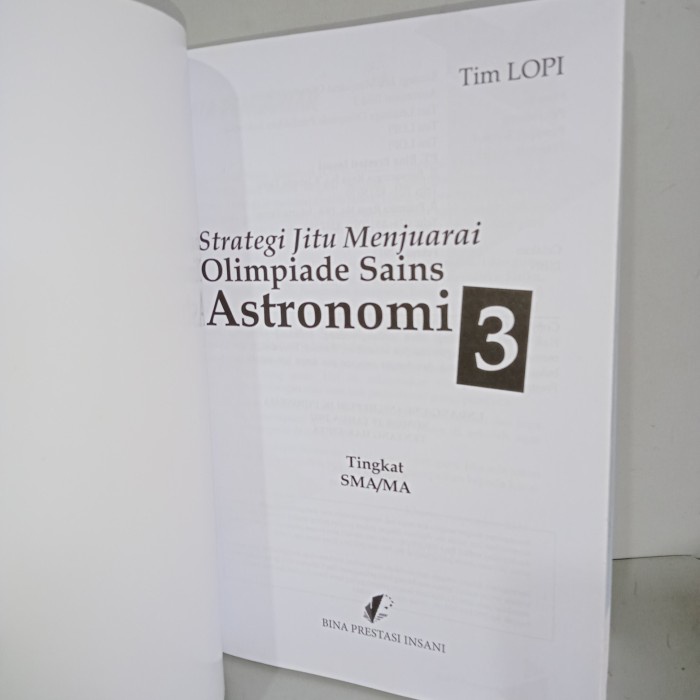 Olimpiade Astronomi SMA jilid 3.