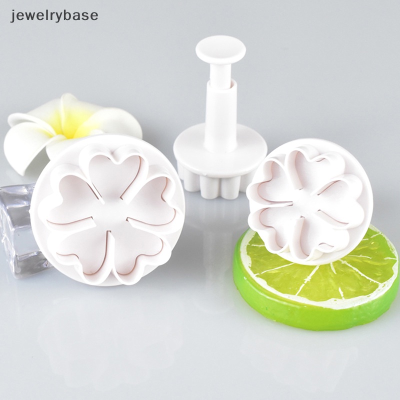 [jewelrybase] 3pcs /Set Cetakan Bunga Hati Mini Plunger Plastik DIY Kue Decorag Tools Butik