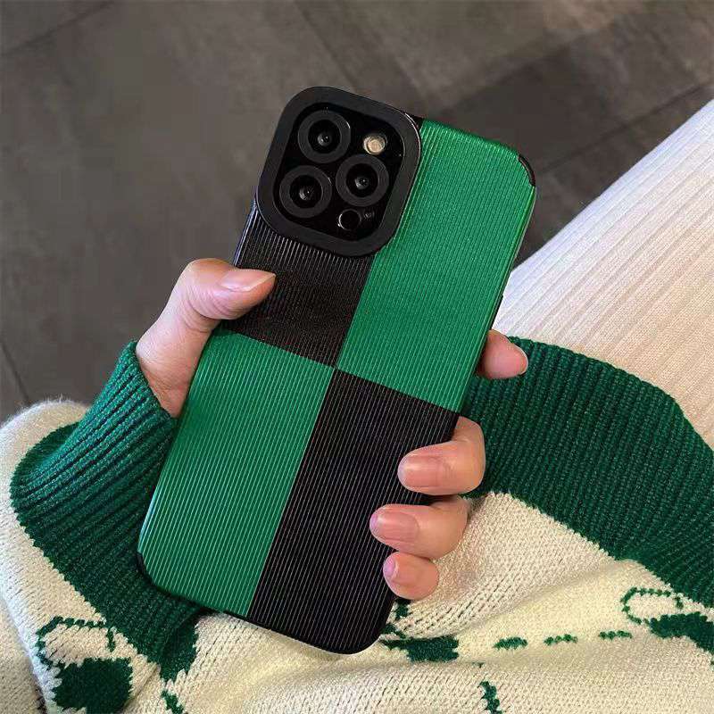 All New Hot Fashion Leather Soft Case IPhone 6S 7 Plus 8 Plus X XS XR XS Max 11 13 12 14 PRO Max 14 Plus SE Mini Phone Case Girl Girl Women Green and black patchwork plaid