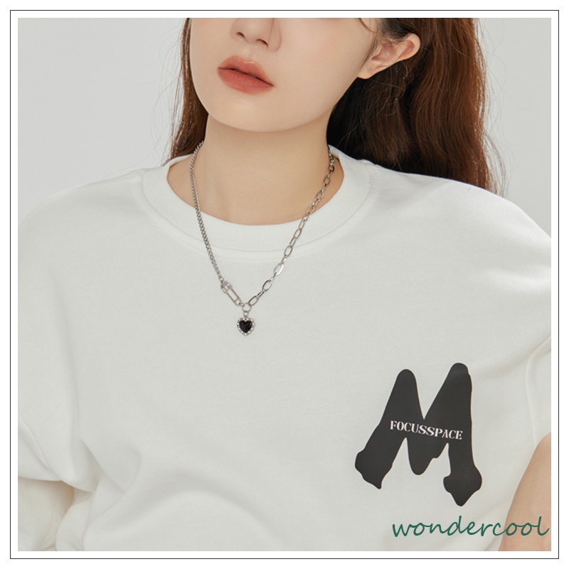 Kalung Titanium Love Hitam Korea Retro Hip Hop Gaya Necklace Aksesori Fashion-Won