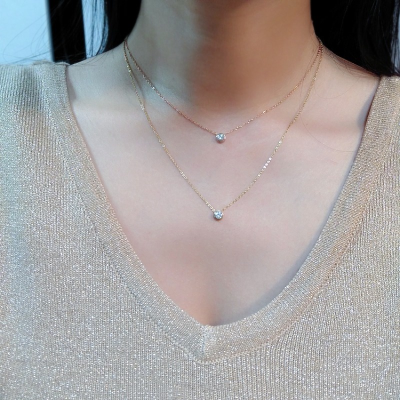 Kalung titanium Berlian Tunggal Anti Karat Wanita Emas 18K Temperamen Sederhana Liontin Zirkon Tidak Luntur