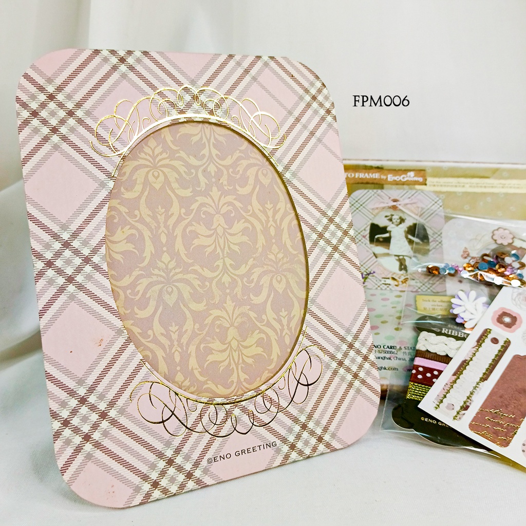 

Foto Frame Paper Motif Kotak Blueberry DIY Kit FPM006