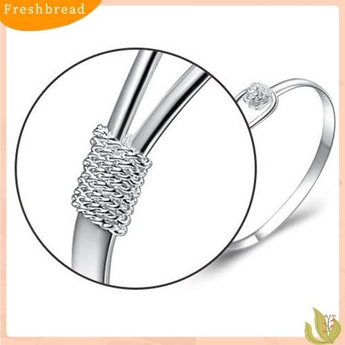 &lt; Freshbread &gt; Gelang Bangle Lingkaran Cuff Bangle Wanita Simple Elegan Silver Plated Rose Decor