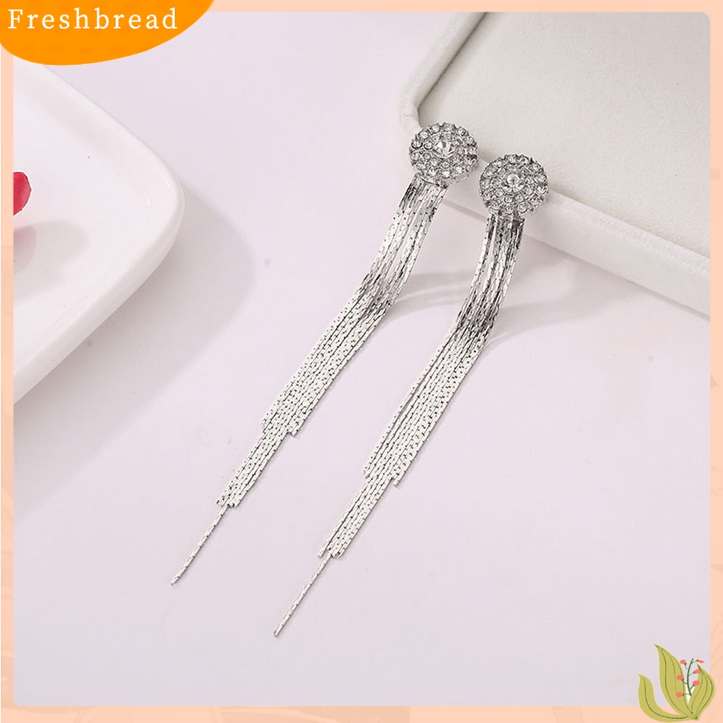 &lt; Freshbread &gt; 1pasang Anting Wanita Kristal Imitasi Bersinar Rumbai Electroplating Lurus Gantung Berdandan Aksesori Panjang Rumbai Menjuntai Anting Gantung Perlengkapan Kostum