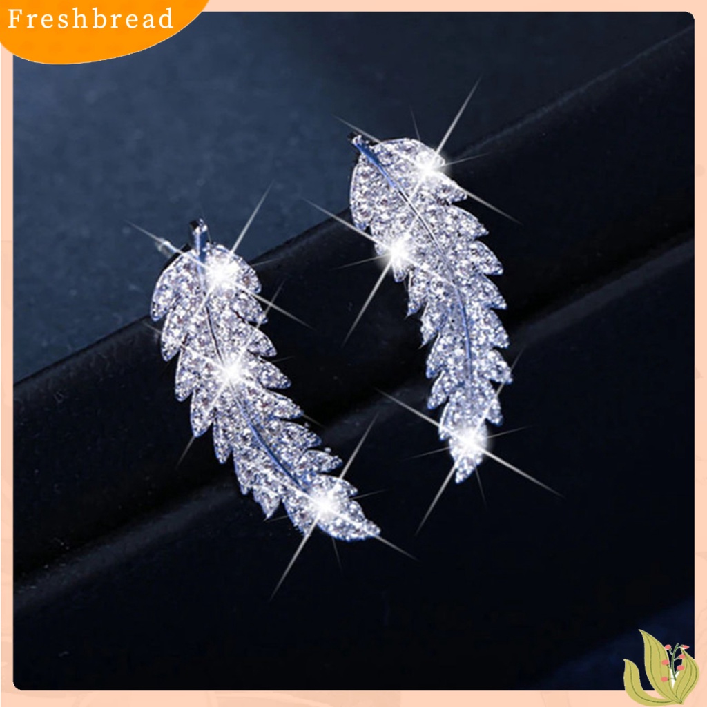 < Freshbread > 1pasang Anting Wanita Daun Berlian Imitasi Perhiasan Electroplating Sparkling Stud Earrings Untuk Pernikahan