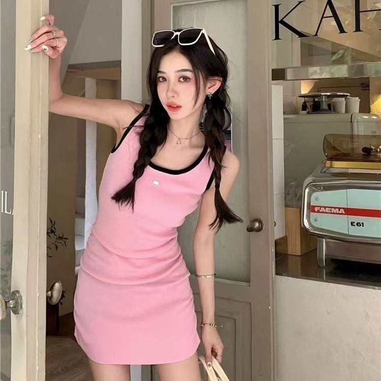 Red RPIN pink hot gadis es sutra rompi gaun perempuan musim panas gaya Amerika baru manis dan pedas diri budidaya tas hip rok rok pendek