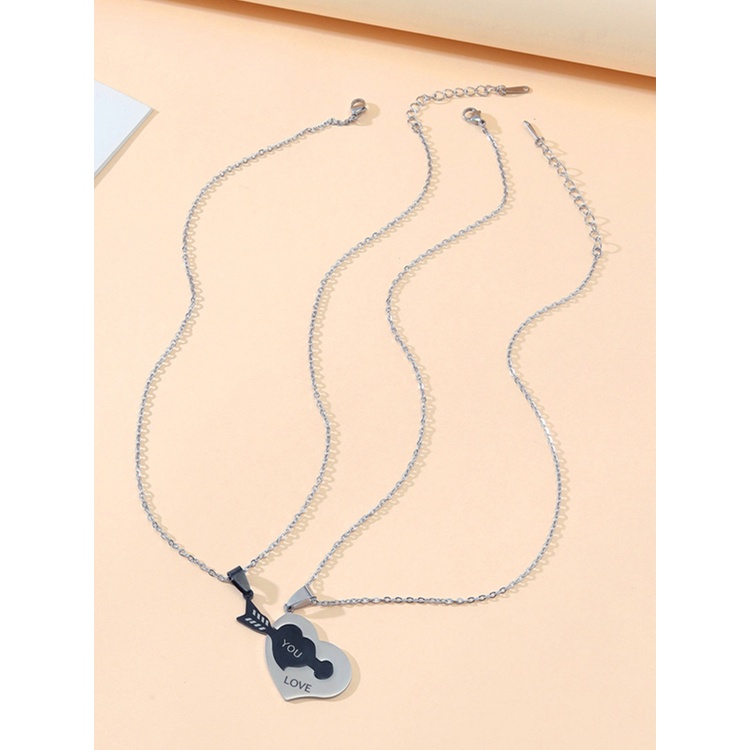 2pcs Love You Kalung Anti Karat Perempuan Cinta Kunci Berongga Tulisan Pasangan Splicing Liontin