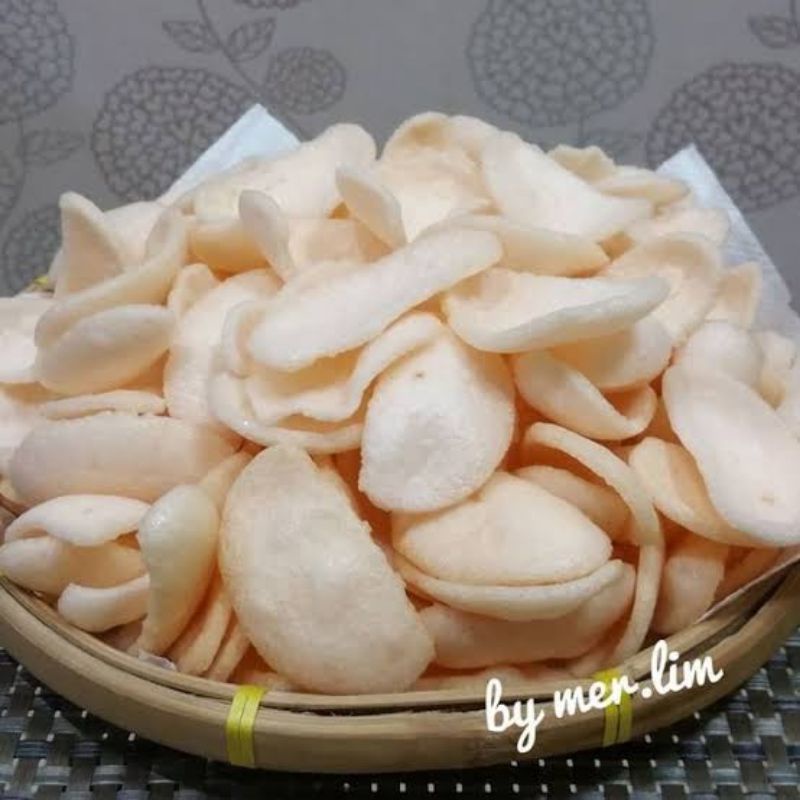 

Kerupuk Bawang Mentah 500gr