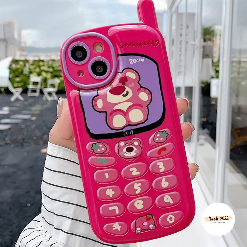 IPHONE Casing Kompatibel Untuk Iphone11Xr 78 Plus 12 13 14 11 Pro MAX X XS MAX SE 2020 Kartun Lucu Strawberry Bear Manyo Kepribadian Retro Bentuk Ponsel Ponsel Lembut Glossy Phone Cover