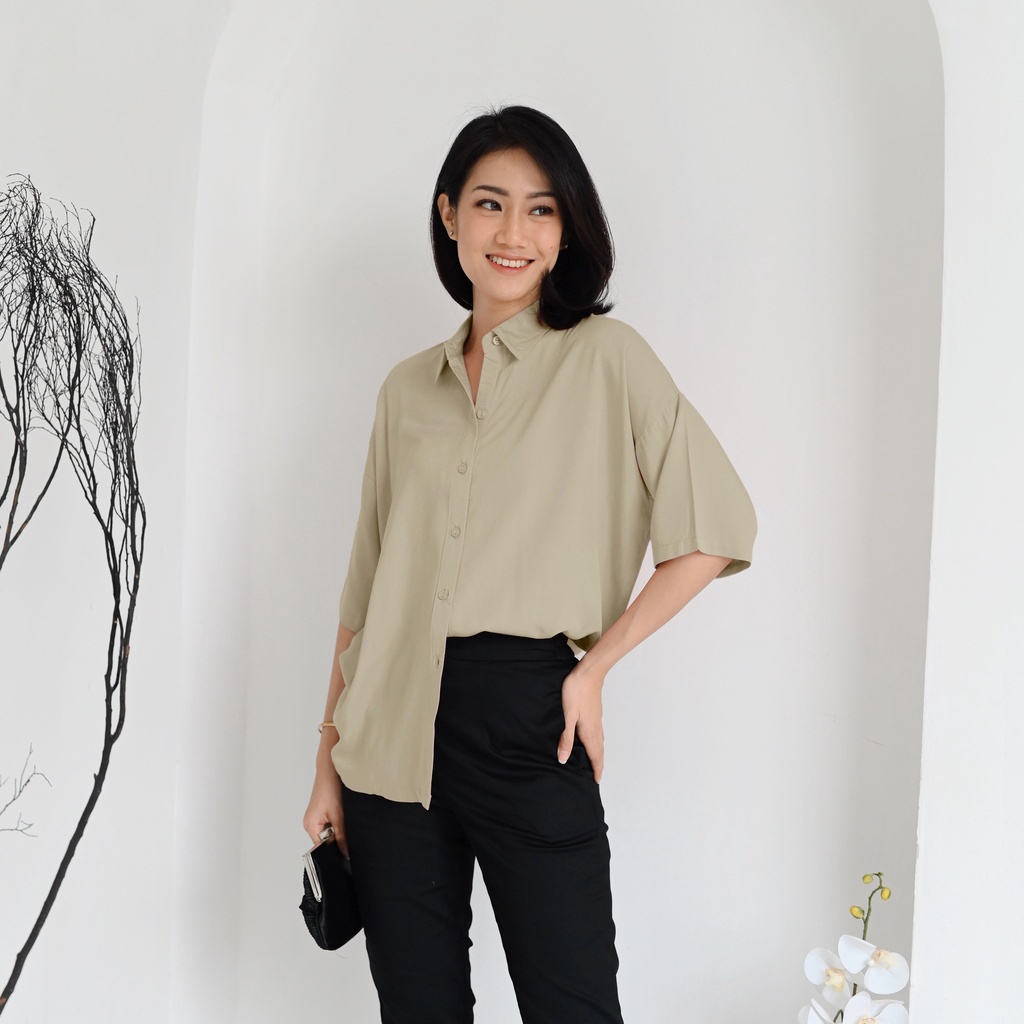 Ms Daisy Hannah Oversized Shirt Baju Atasan Wanita Kemeja Blouse