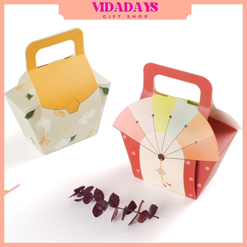 

VIDADAYS KOTAK PERMEN PERNIKAHAN / KOTAK KADO MINI GIFT BOX / KUE BULAN BISKUIT SNACK COOKIES BOX