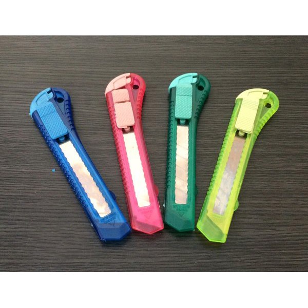 

Pisau Cutter JZ Murah Multi Color Cutter Knife