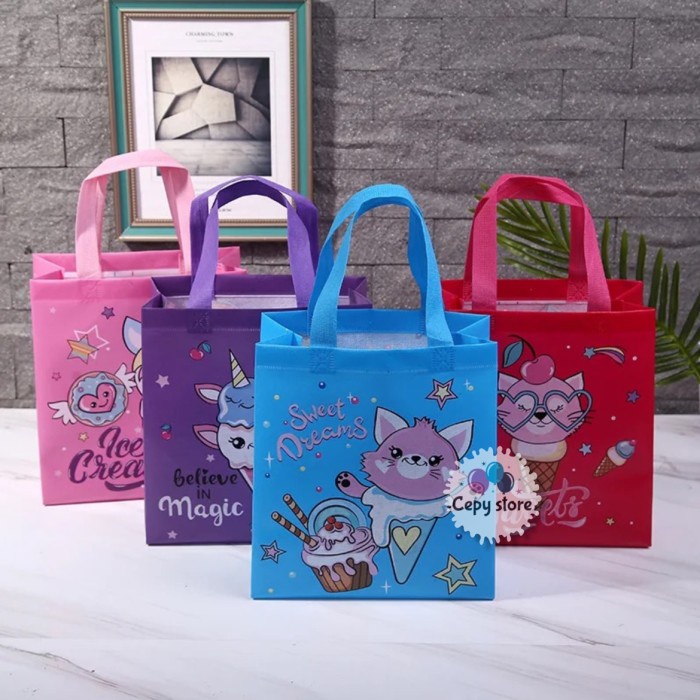 

Tas Souvenir Ulang Tahun Anak / Goodie Bag / Tas Ultah Ice Cream - S