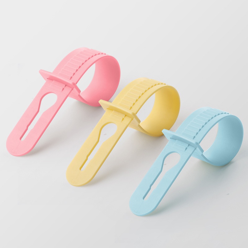 [Warna Random] Windproof Hanger Hooks Multifungsi Non-slip Gantungan Baju Memperbaiki Gesper Anti-drop Rak Pengeringan Strip Silikon Aksesoris Laundry Rumah Tangga