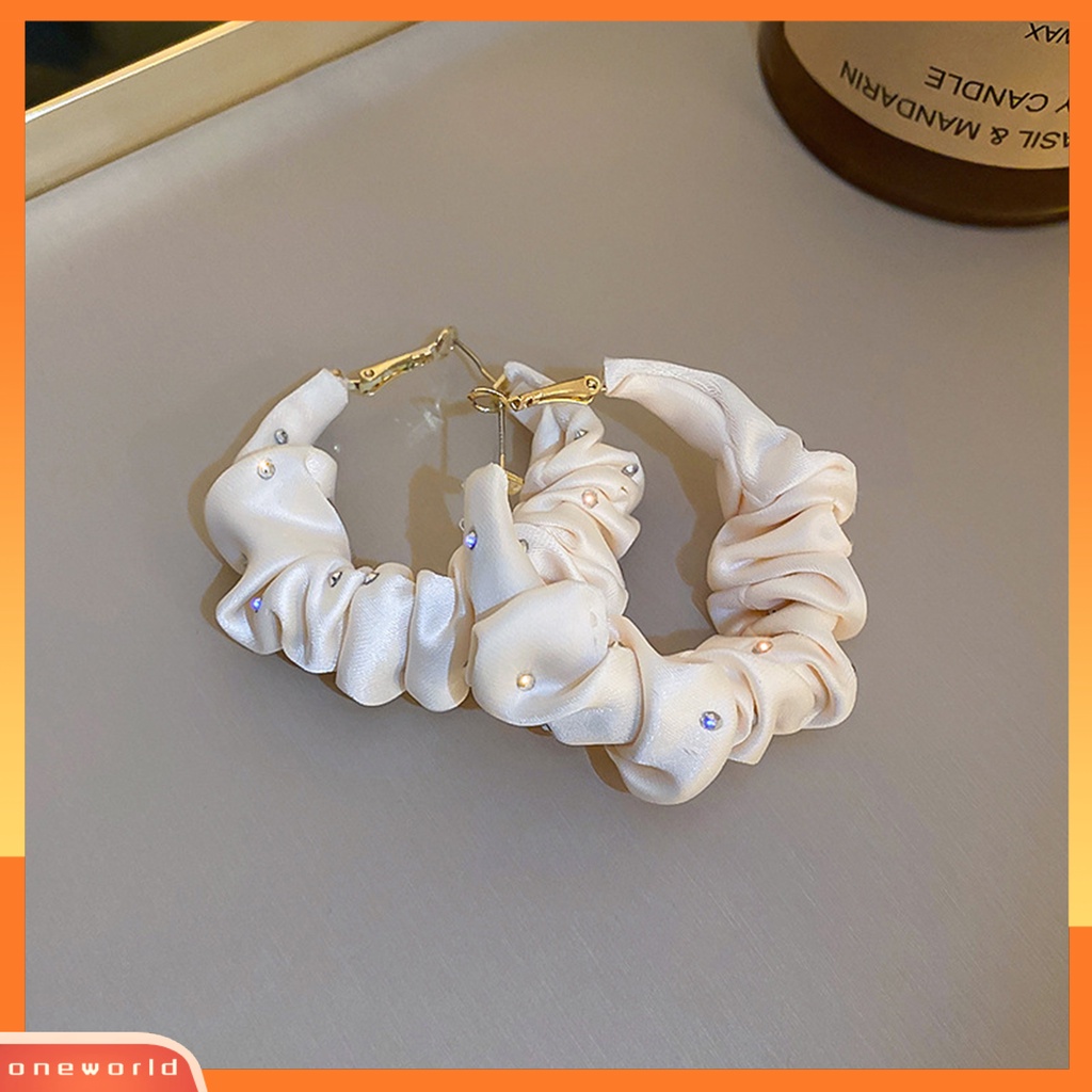 [WOD] 1pasang Berlian Imitasi Bersinar C-shaped Hoop Earrings Putaran Kain Sutra Dekorasi Lady Drop Earrings Fashion Jewelry