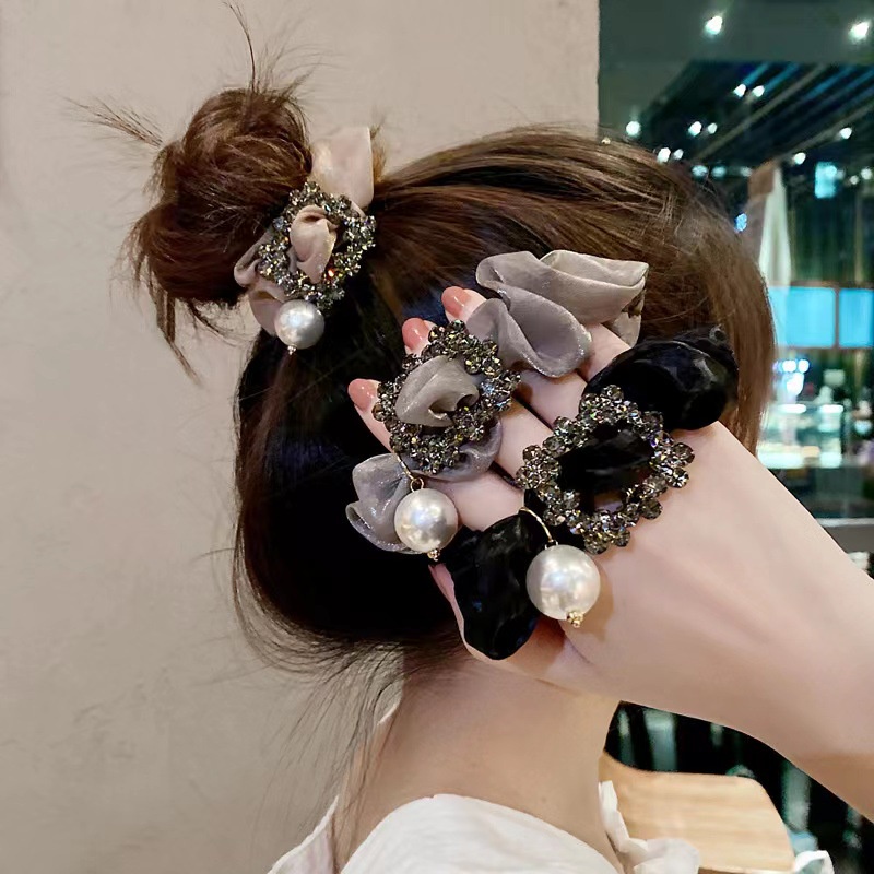 Gaya Korea Organza Mutiara Scrunchy Ikat Rambut Perempuan Musim Panas ins Perancis High-End Peri Gaya Chanel Ikat Rambut Kepala Tali