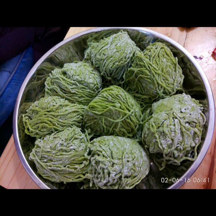 

Mie Mentah Hijau - urus Keci