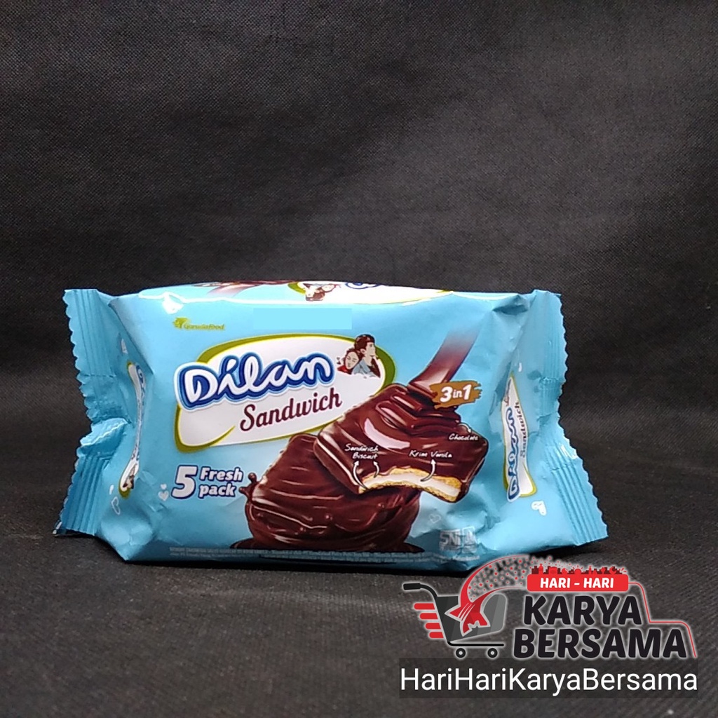 

GARUDA FOOD DILAN SANDWICH BISCUIT CHOCO VANILLA CREAM 80GR