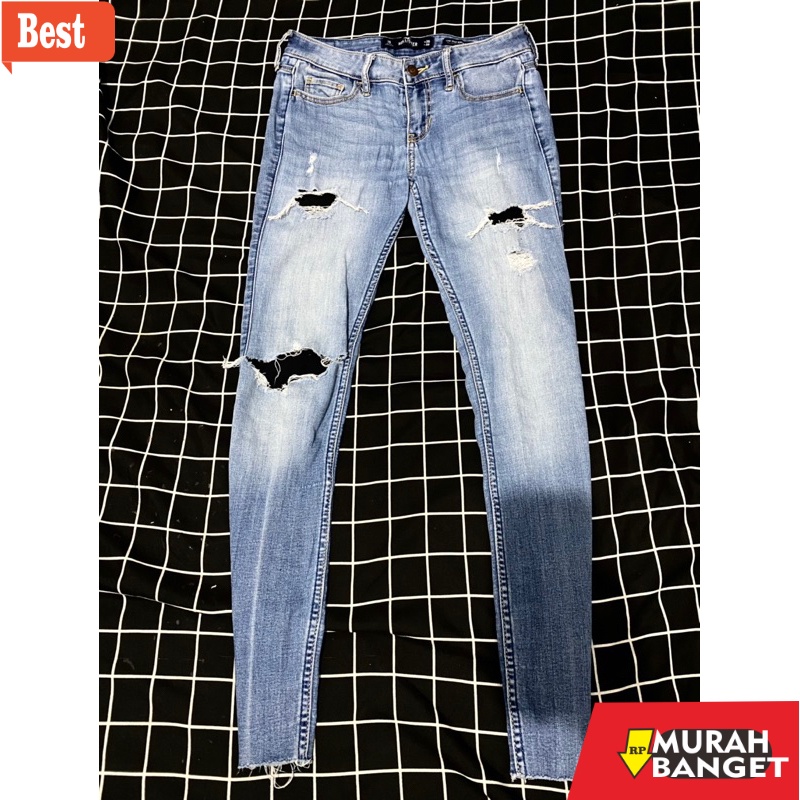 Celana jeans sobek terbaru- fading bluejeans ripped blacklayer