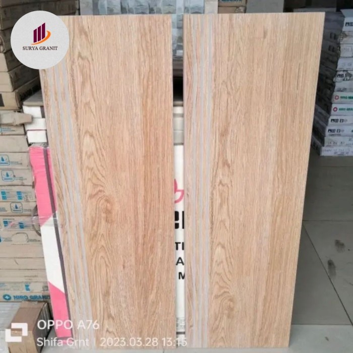 KERAMIK/GRANIT TANGGA 30X90 20X90 MOTIF KAYU CUSTOM UKURAN