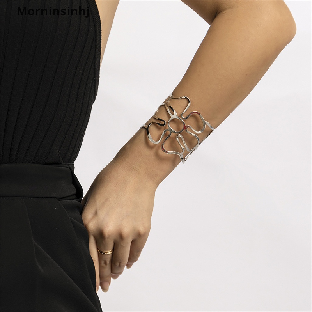 Mornin Gelang Bunga Berongga Bahan Metal Untuk Wanita Terbuka Adjustable Manset Lebar Gelang Pesta Pernikahan Perhiasan id