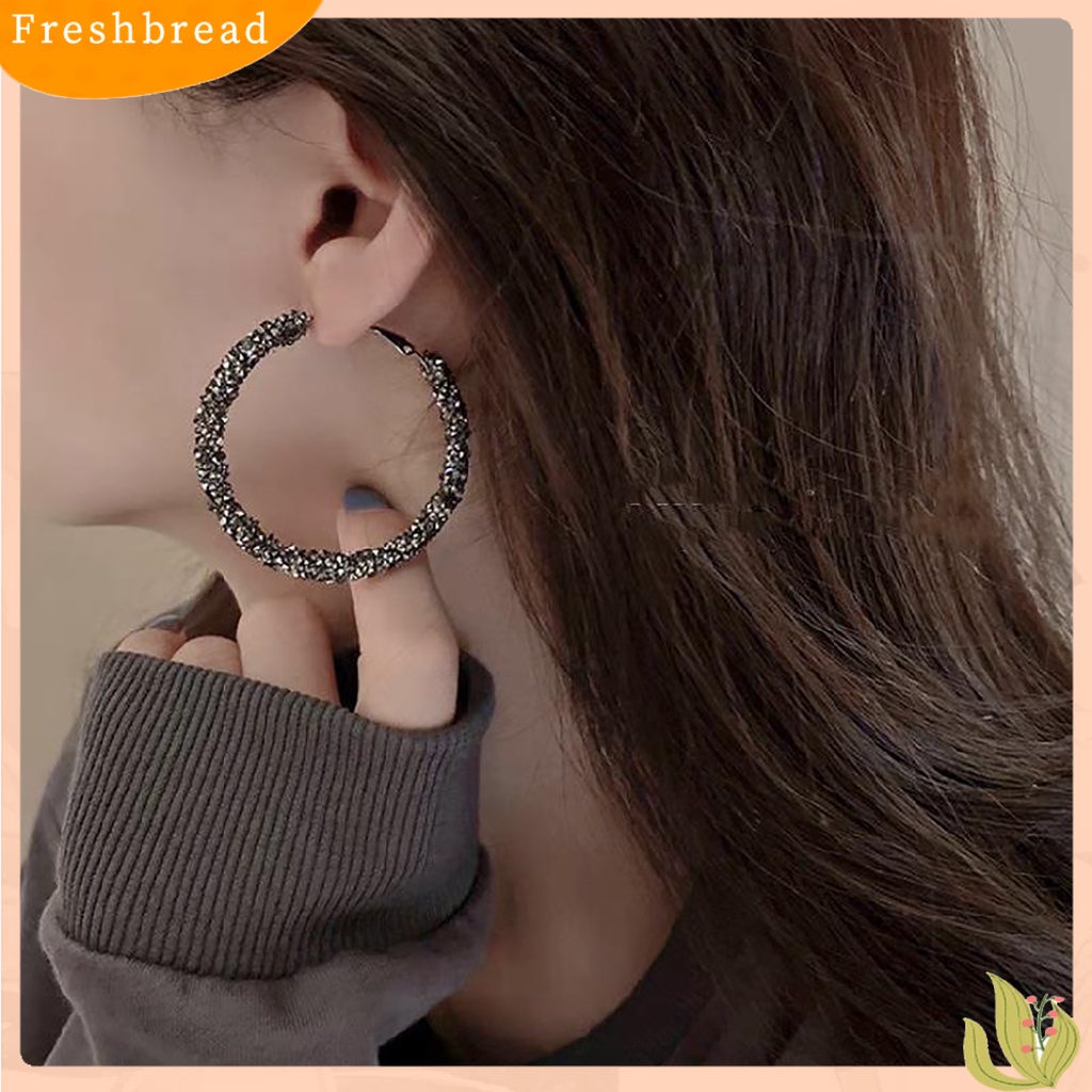 &lt; Freshbread &gt; 1pasang Anting Wanita Berkilau Menawan Berlian Imitasi Menjuntai Anting Fashion Perhiasan Aksesoris Pakaian Sehari-Hari