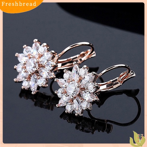 &lt; Freshbread &gt; Wanita Mewah Batu Zirkon Pola Bunga Ear Studs Earrings Perhiasan Hadiah