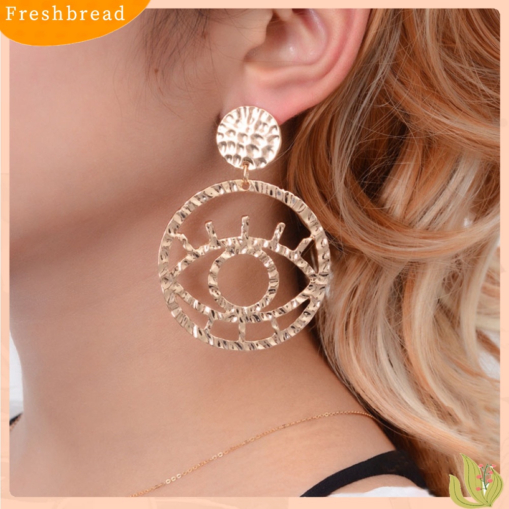 &lt; Freshbread &gt; Wanita Melubangi Desain Bulat Tetesan Telinga Bentuk Mata Ear Stud Earrings