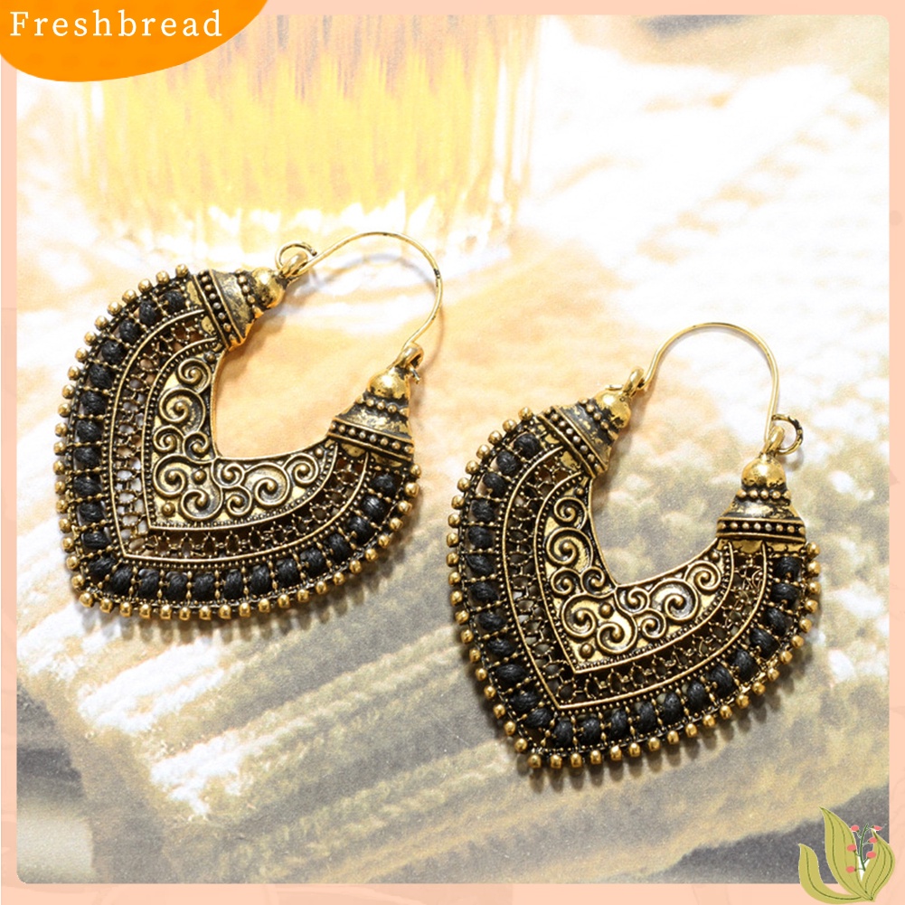 &lt; Freshbread &gt; Retro Bohemian Alloy Berongga Keluar Hati Ukiran Anting Wanita Perhiasan Hadiah