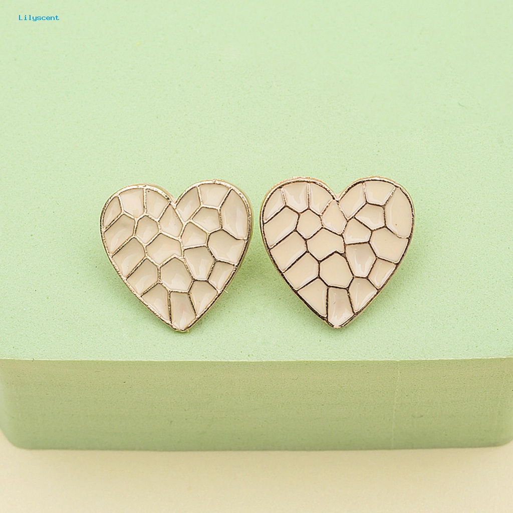 Lilyscent 1pasang Giwang Telinga Sentuh Kulit Aksesoris Fashion Enamel Bentuk Hati Stud Earrings Halus