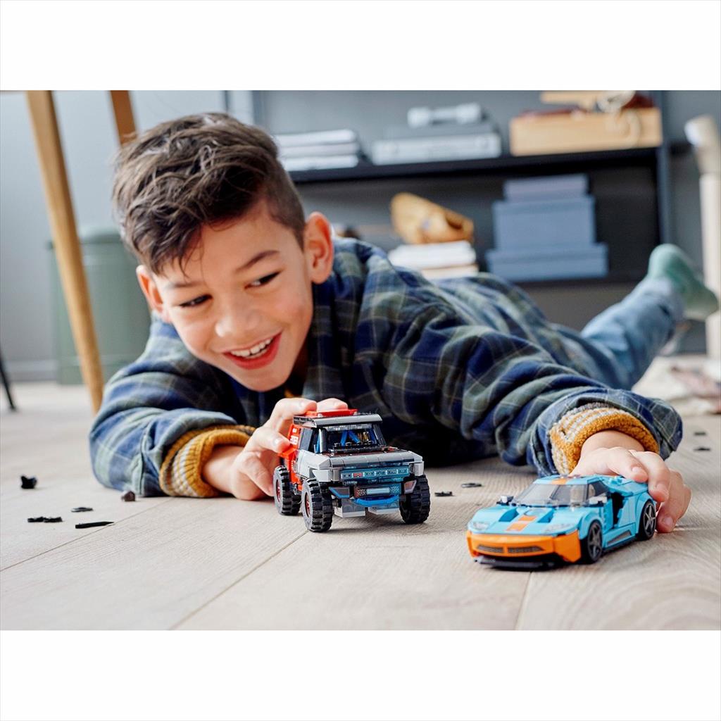 LEGO Speed Champions 76905 Ford GT Heritage Edition and Bronco R
