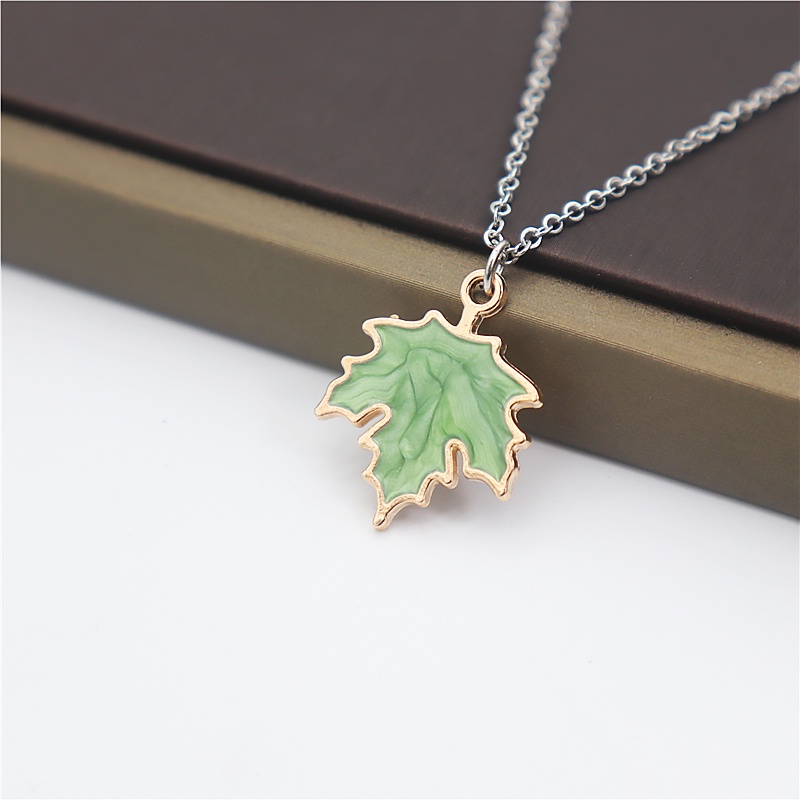 Maple Leaf Stainless Steel Kalung Bunga Matahari Liontin Kartun Anak Liontin Perlengkapan Siswa Hadiah Ulang Tahun Logam Aksesoris Fashion